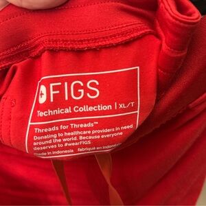 Figs Technical Collection Red Scrub Zamora joggers xl tall bottoms only